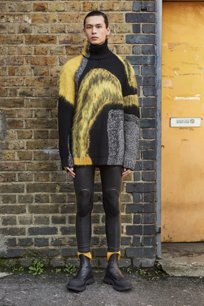 Look 13